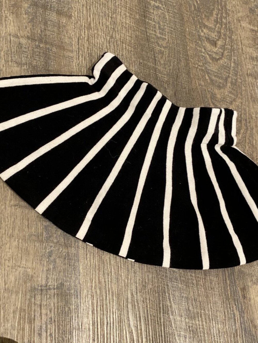 H&M Striped Knit Skirt 2/3